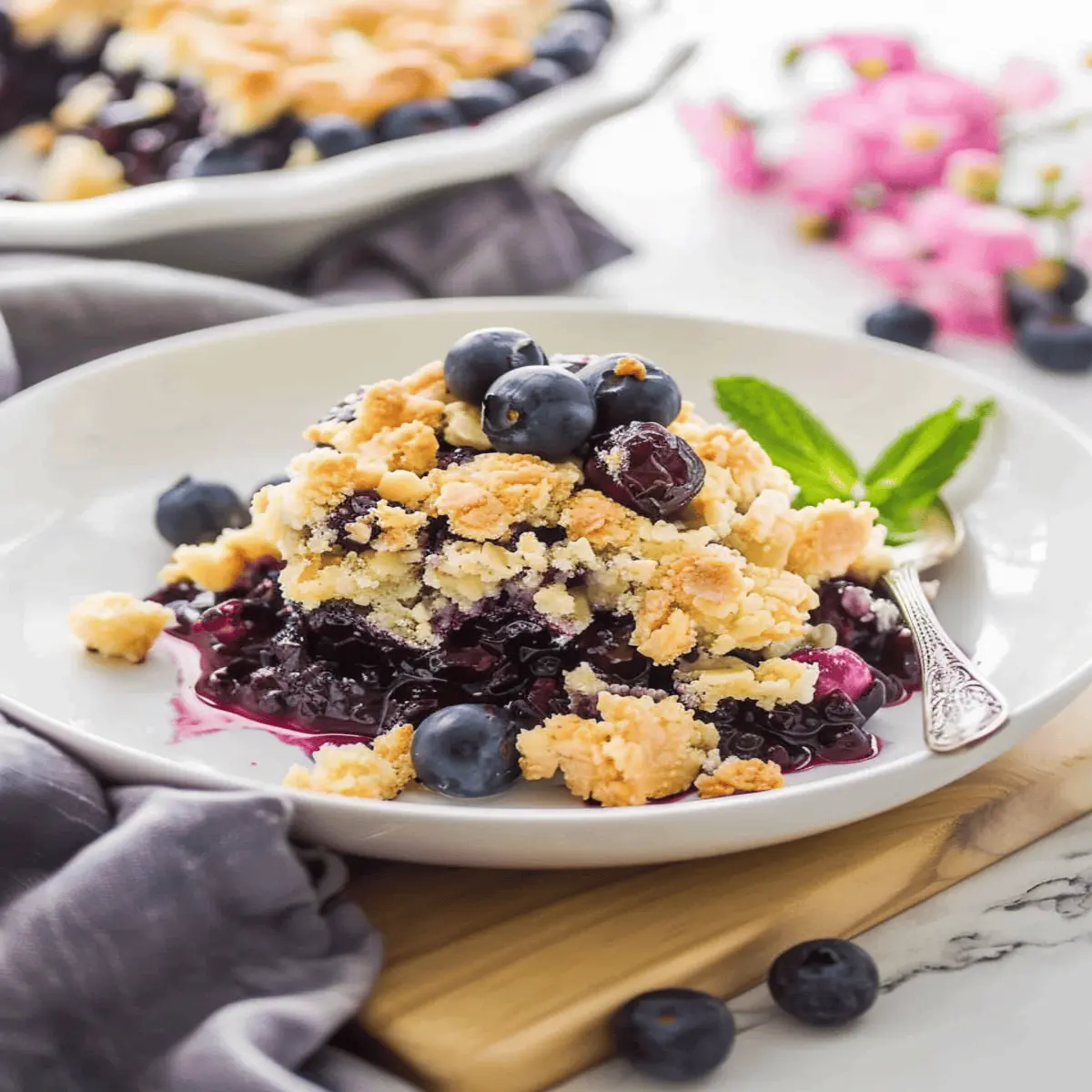 4 Ingredient Blueberry Cobbler: Effortlessly Delicious Delight